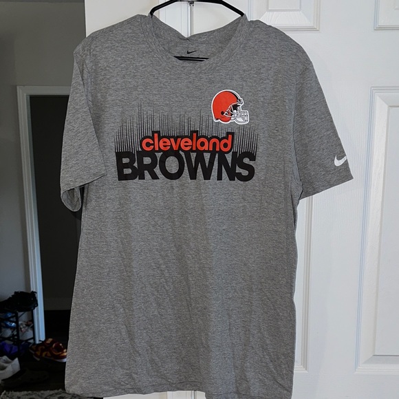 Nike Cleveland Browns Gray Short Sleeve Shirt - Picture 1 of 5